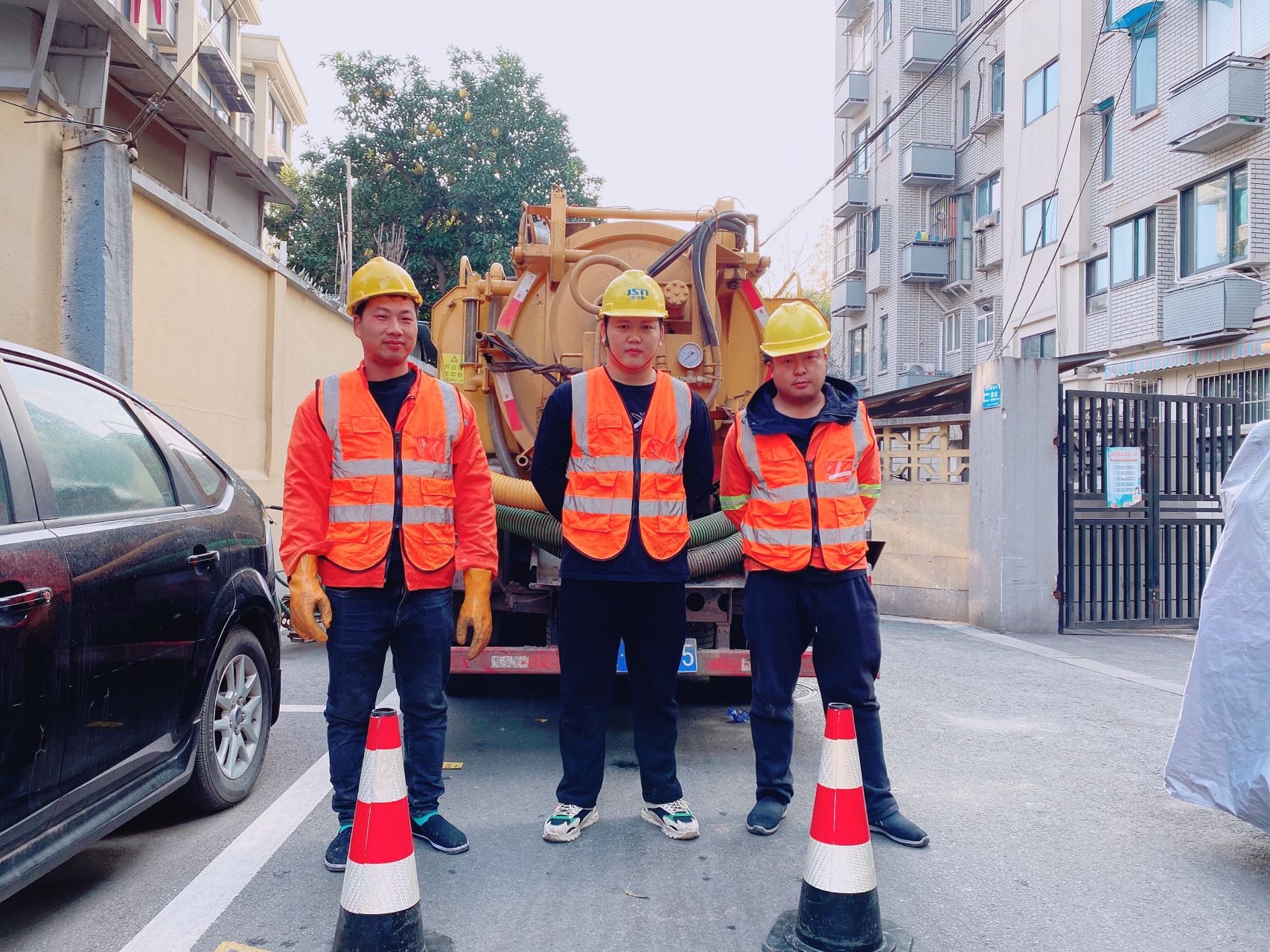 吴边村南京某小区管道清淤检测施工